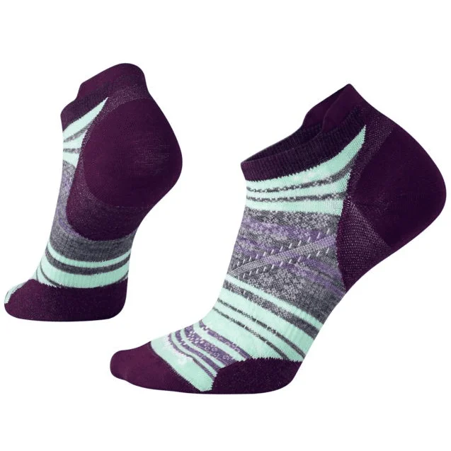 Camping hiking gear cheer-Smartwool Women's Phd. Run Ultralight Socks