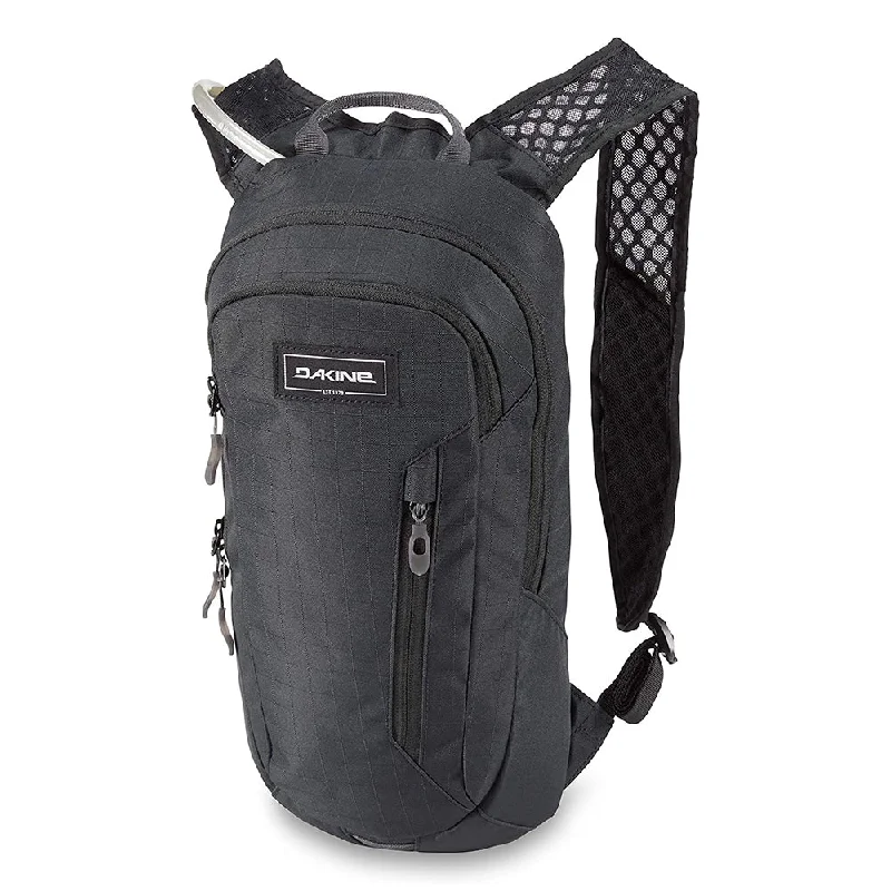 Camping hiking trail frost-Dakine Unisex Shuttle 6 Liter Hydration Black Backpack - 10003428-BLACK