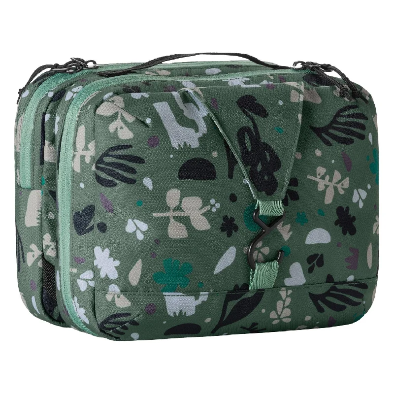 Camping hiking nature surge-Pack-It Trifold Toiletry Kit