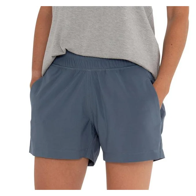 Camping hiking nature wave-Women's Pull-On Breeze Short